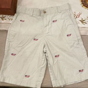 Vineyard Vines American flag whale shorts boys size 12